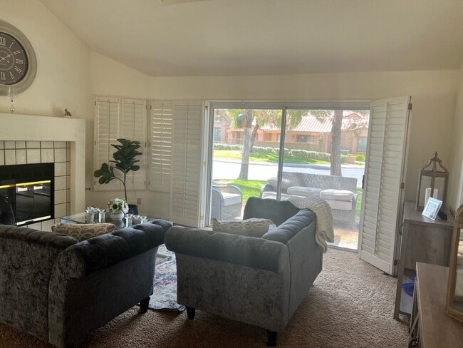 Building Photo - 7070 Big Springs Ct