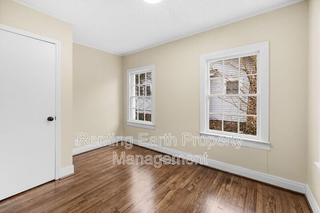 Building Photo - 1619 31st St Ensley