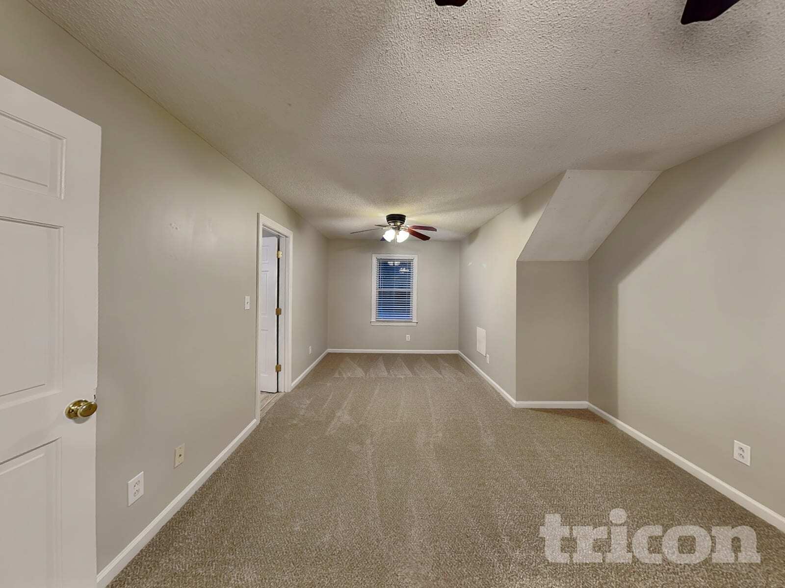 Building Photo - 2855 Dellinger Dr