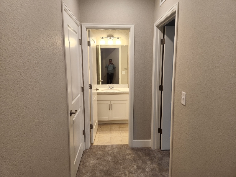 Building Photo - 3594 Silver Rock Cir