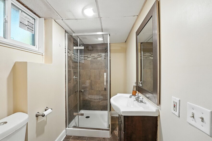 Basement Bathroom - 4100 E 112th St
