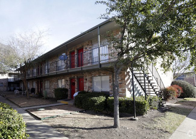 Primary Photo - Villas at La Risa