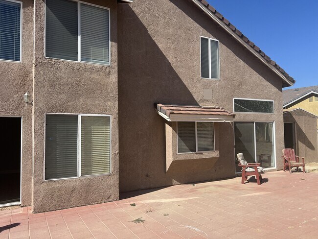 Building Photo - 3142 Tourmaline Ln