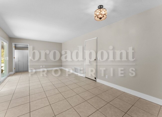 Building Photo - 4414 Springtime Dr
