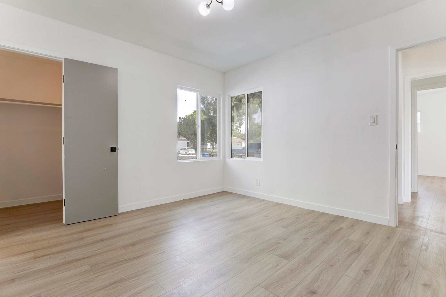 Building Photo - 8051 Etiwanda Ave