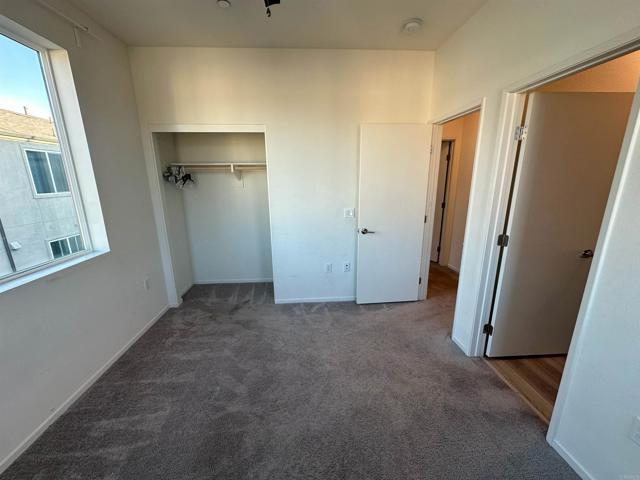 Building Photo - 5256 Beachfront Cove St