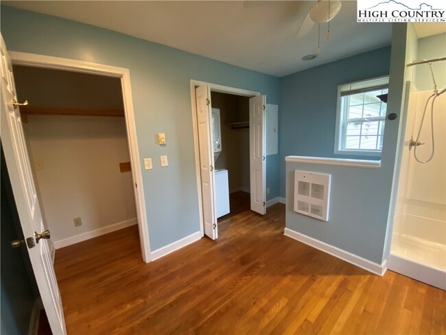 Building Photo - 417 Will Vannoy Rd