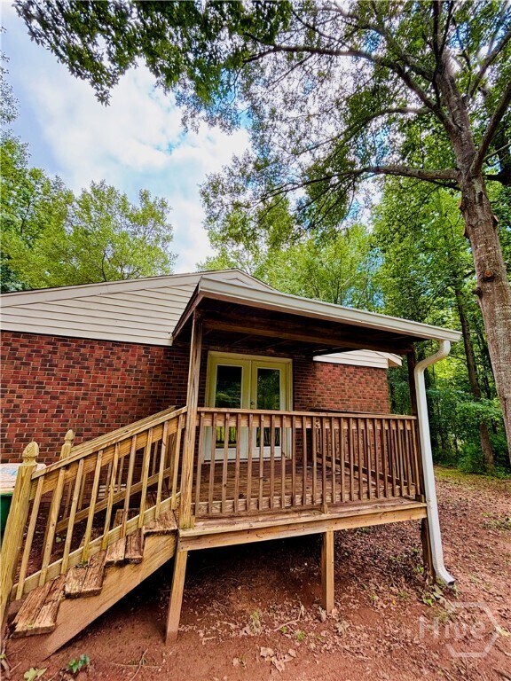 Building Photo - 315 Woodridge Cir