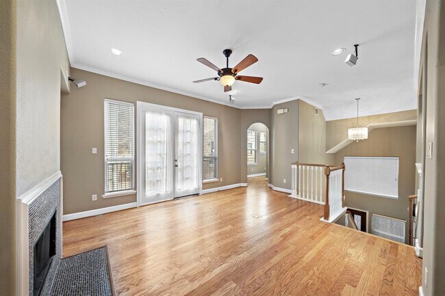 Building Photo - 1112 Birdsall St