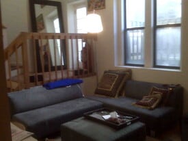 Building Photo - 85 Washington St