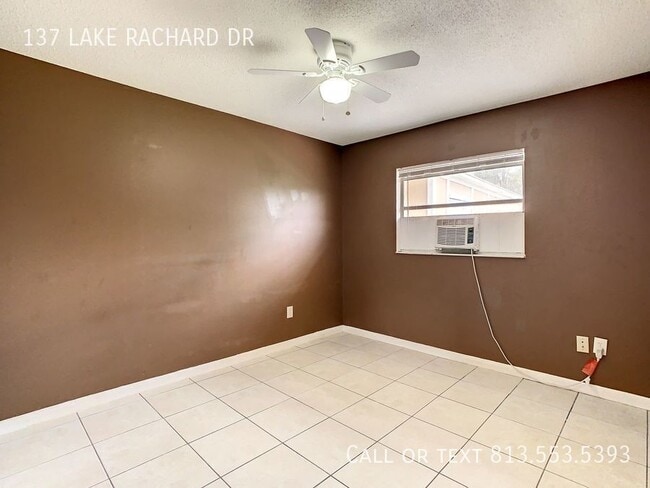 Building Photo - 137 Lake Rachard Dr