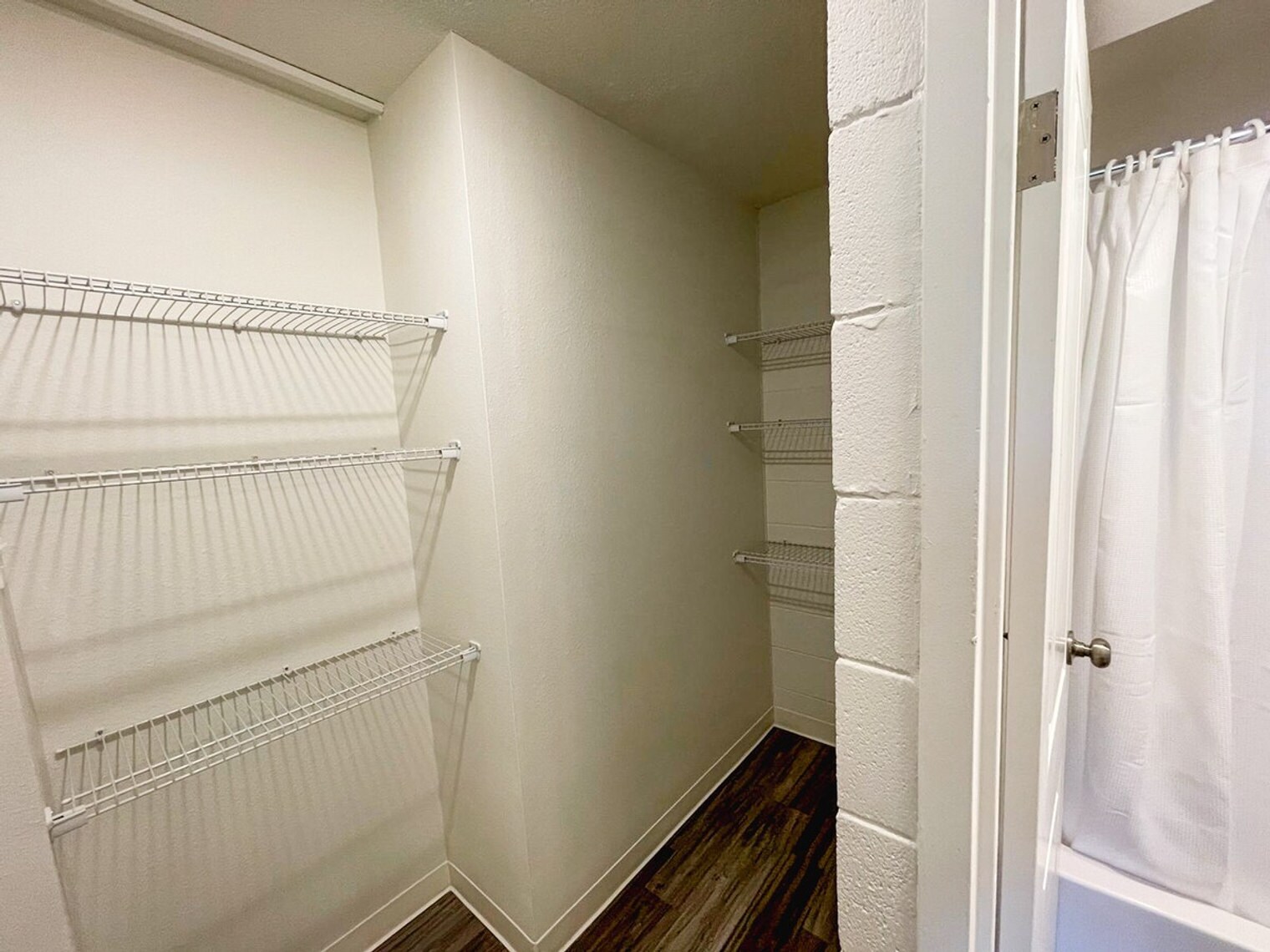 Building Photo - 2515 Burnet Ave