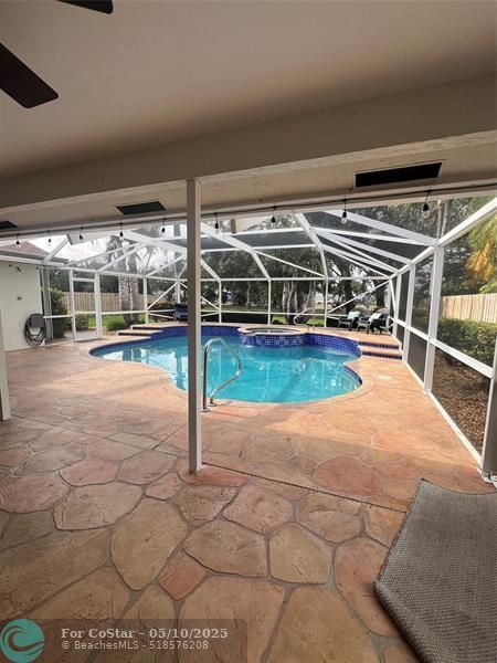 Building Photo - 13813 Geranium Pl