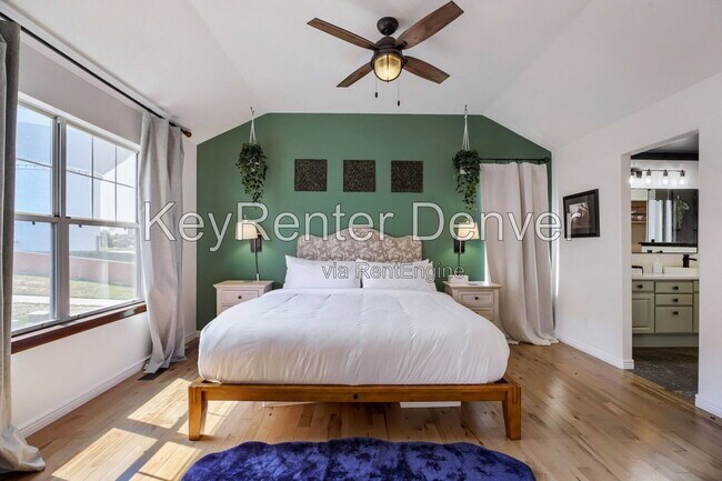 Building Photo - 3420 W 98th Pl