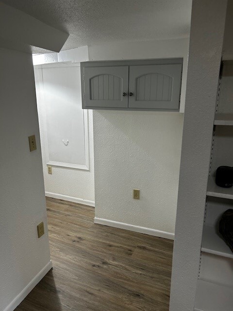 Building Photo - 918 Oak St