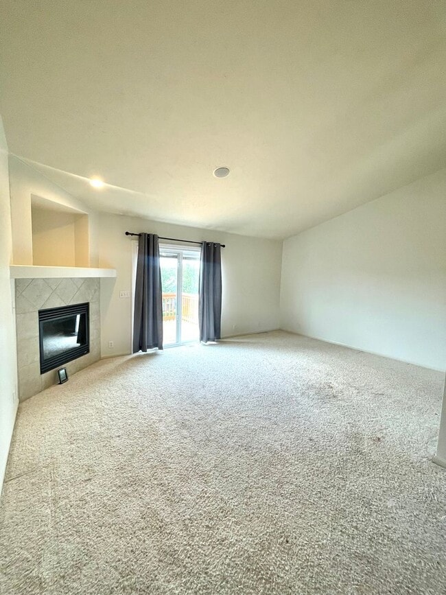 Building Photo - Charming 3-Bedroom, 2-Bath Home in Quail Run!