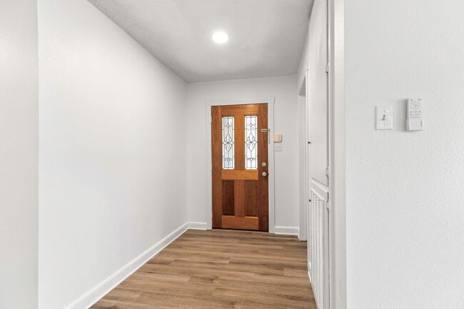 Building Photo - 16031 Watering Point Dr