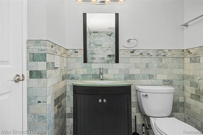 Building Photo - 35300 Woodward Ave