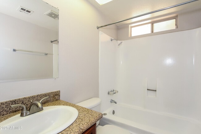 Building Photo - 8435 W Heatherbrae Dr