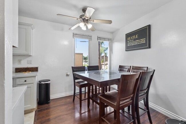 Building Photo - 5510 Adelaide Ave