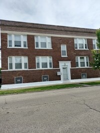 Building Photo - 1415 W 66th St