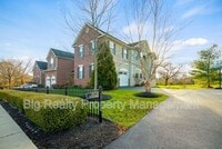 Building Photo - 2105 Eastport Way