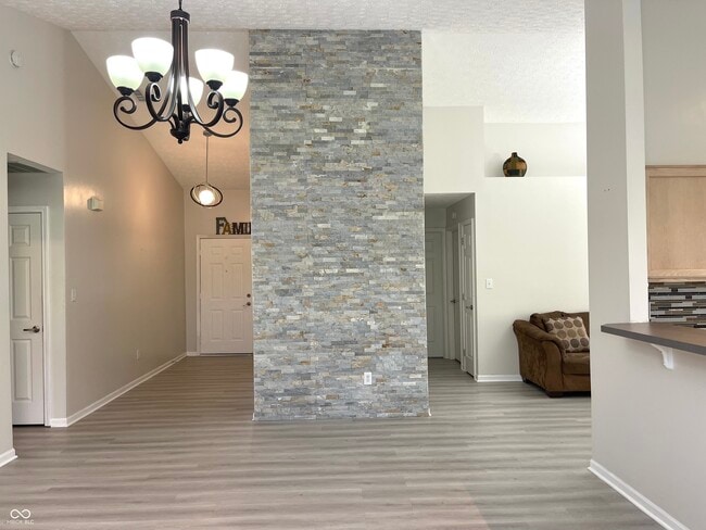Building Photo - 1058 Sugar Maple Dr