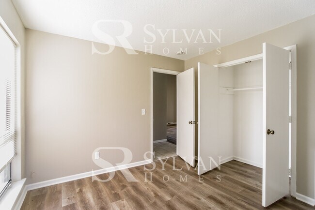 Building Photo - Living where You Love is Good for your Heart!