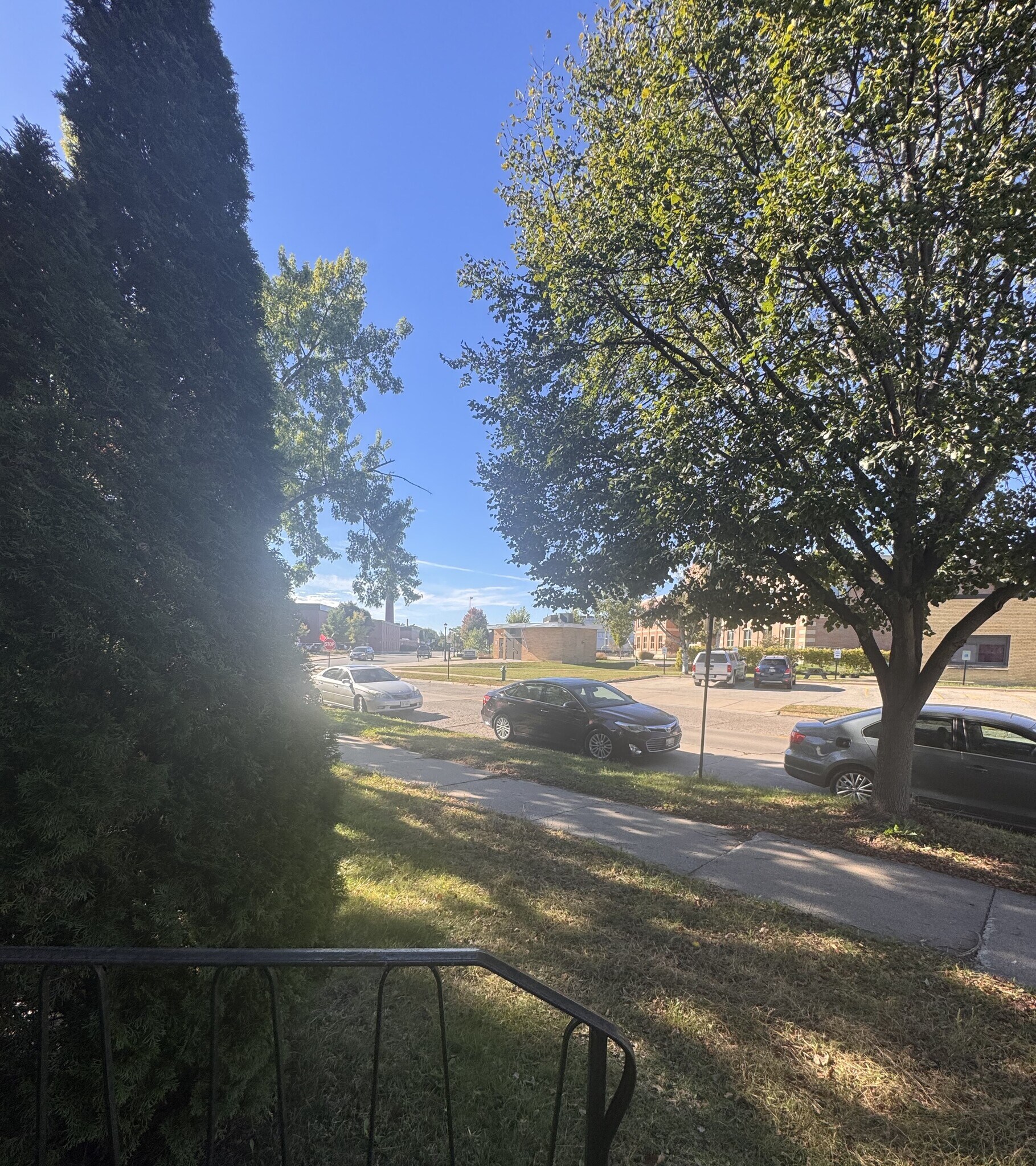 Building Photo - 2108 Campbell Rd