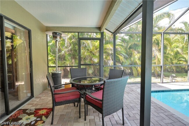 Building Photo - 3749 SW 1st Pl