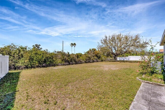 Building Photo - 8714 Sandy Plains Dr