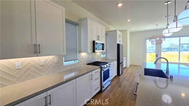 Building Photo - 2245 Skylar Pl