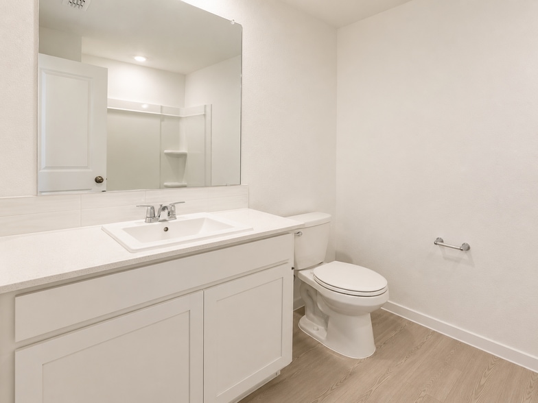 Building Photo - 3137 Campeiro Ave
