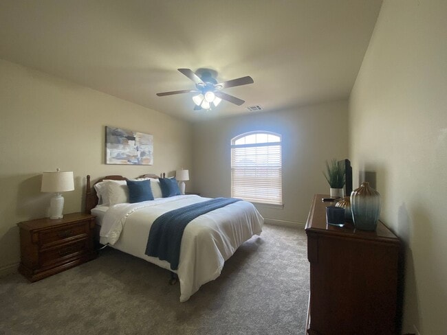 Building Photo - Broken Arrow Schools-Gated Community!