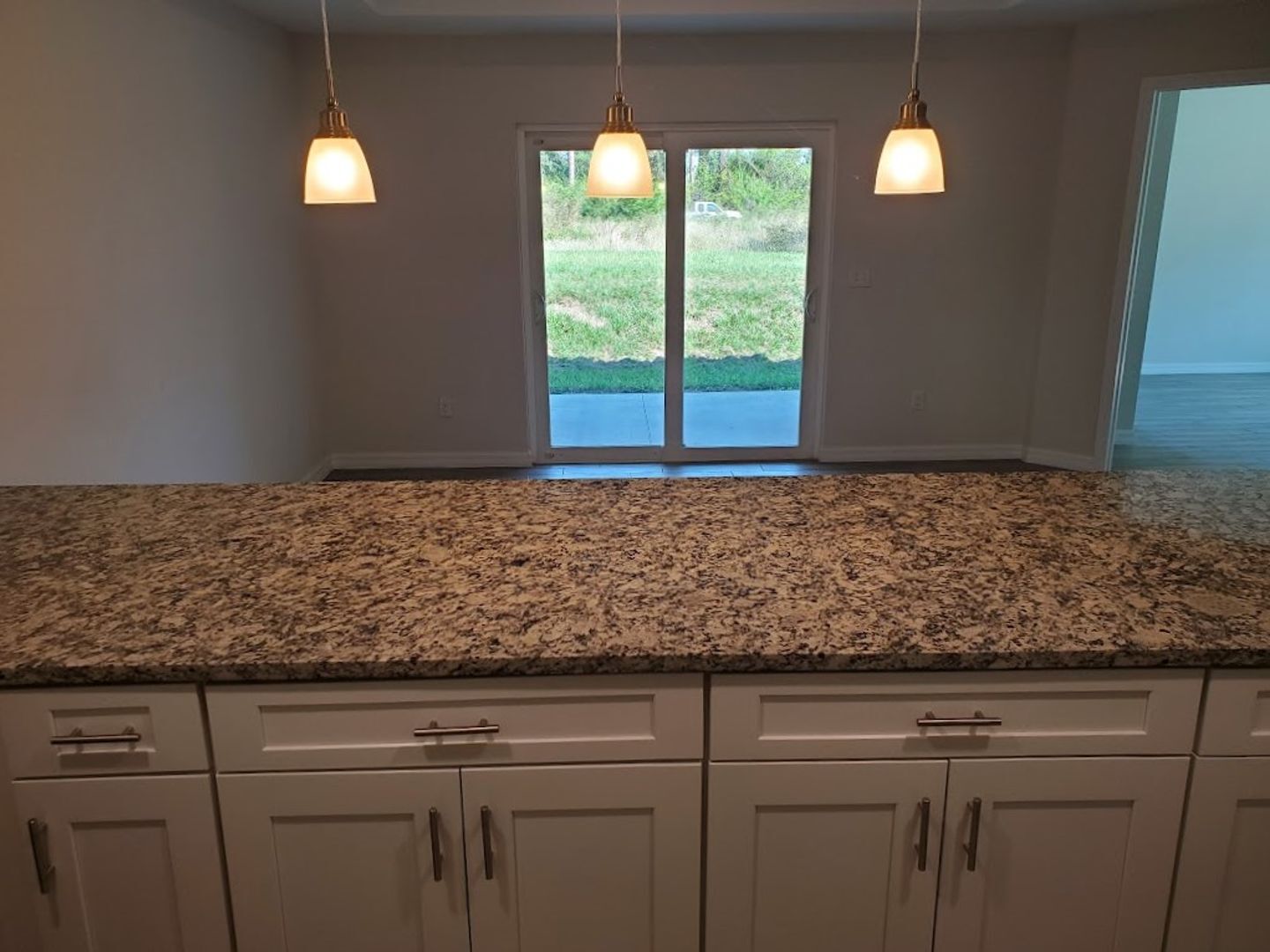 Building Photo - Coming Soon Newer 3x2 Duplex Unit