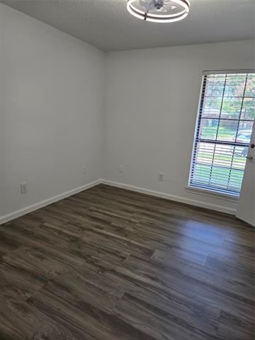 Building Photo - 3032 Big Oaks Dr