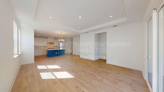 Building Photo - 156 Latham Dr