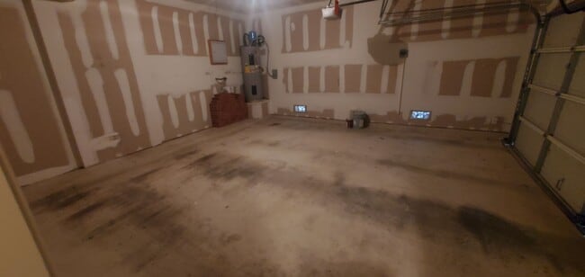 Building Photo - 249 Nomad Ln