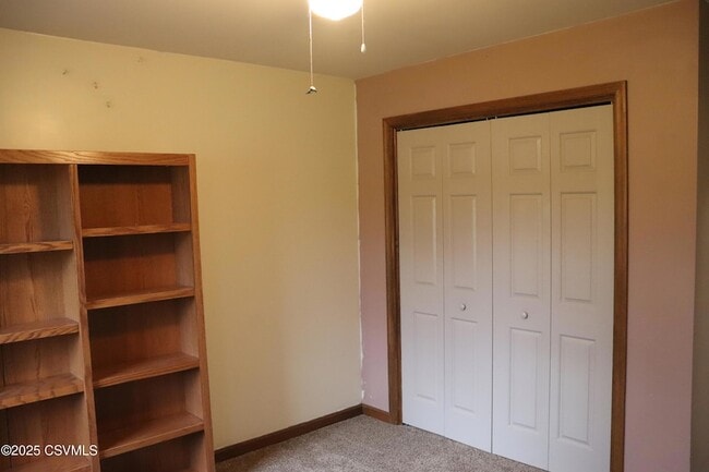 Building Photo - 108 Hawk Ridge Rd