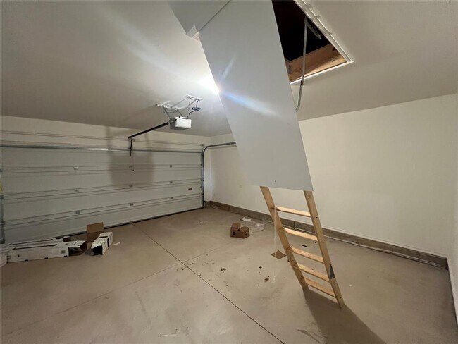 Building Photo - 12215 SW 2nd St