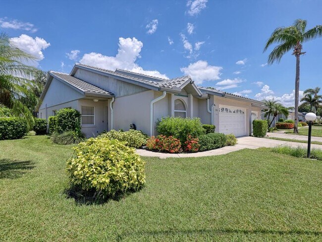 Building Photo - 5381 Kelly Dr