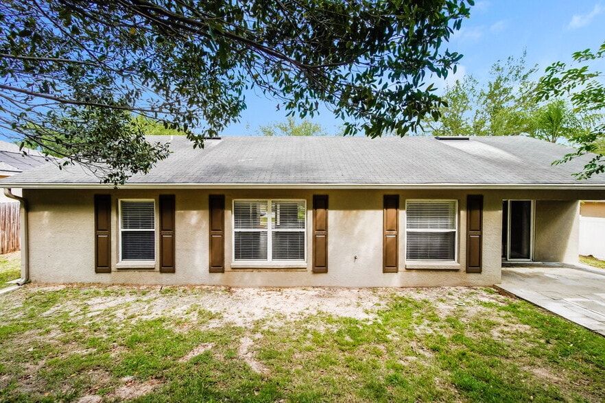 Building Photo - 605 Cherry Laurel St