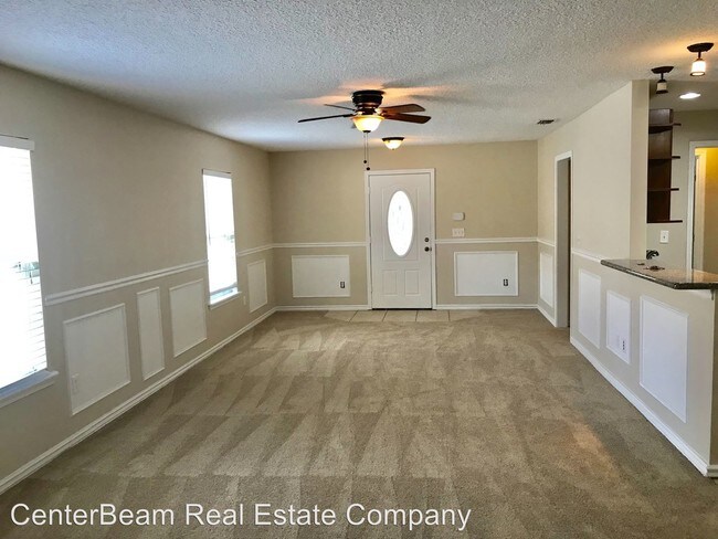 Building Photo - 4 br, 3 bath House - 9054 3rd avenue