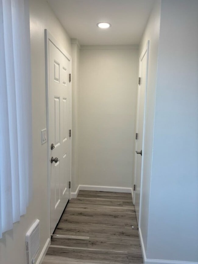 Building Photo - Beautiful Brand New Studio in ideal Monterey Sunbelt location