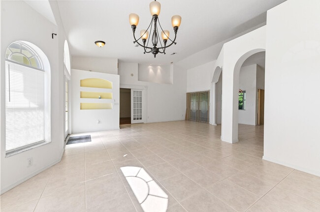 Building Photo - 681 SW Saragossa Ave