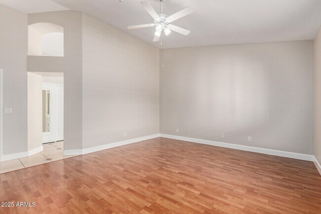 Building Photo - 9366 E Celtic Dr