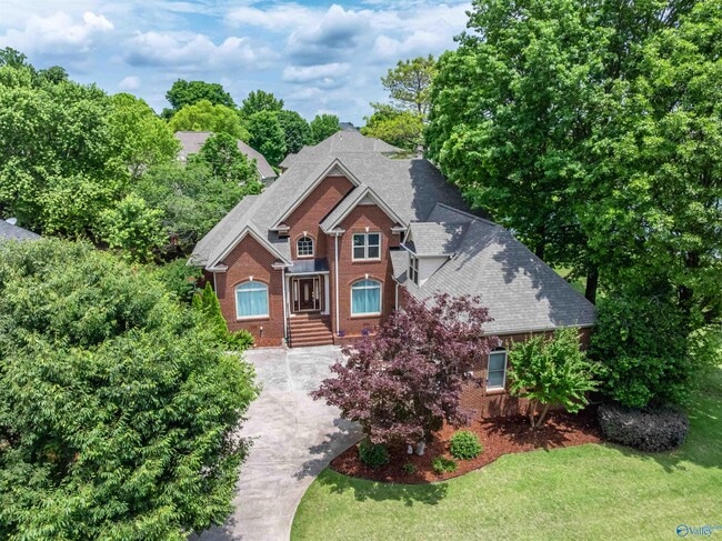 Primary Photo - 121 Tidewater Dr