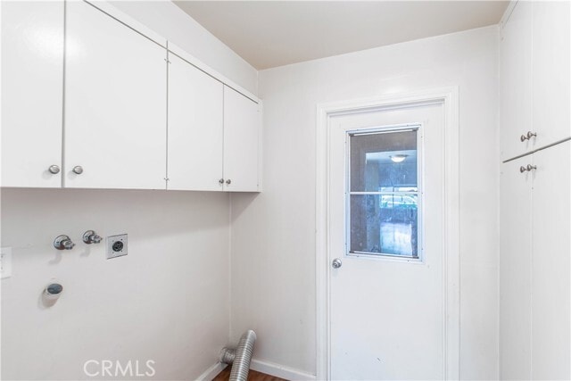 Building Photo - 26315 Roundtree Ct