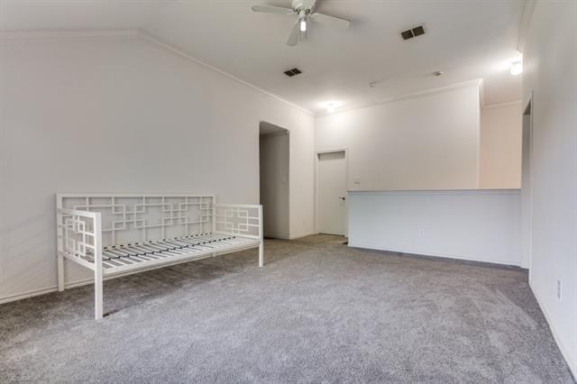 Building Photo - 320 S Mesa Verde Way