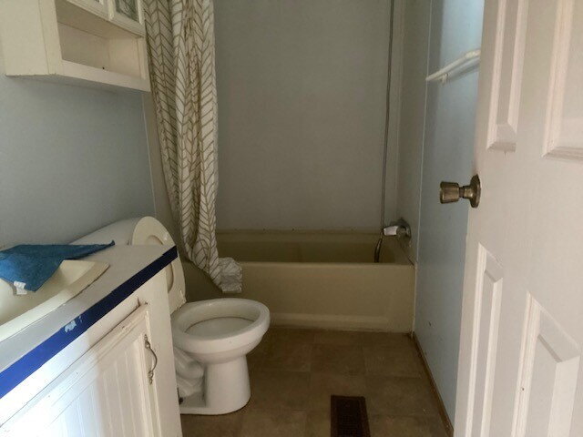 Building Photo - 3 bedroom 2 bath mobile home